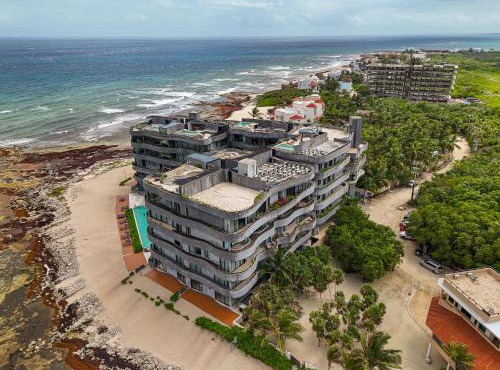 Oceanfront luxury 3BR in Tankah with Private Beach