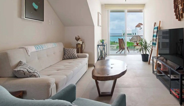 Oceanfront Seahorse | Private Hot Tub Beach Access