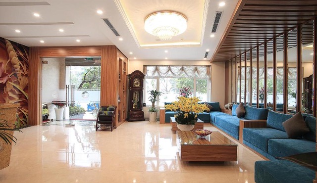Oriana Hotel