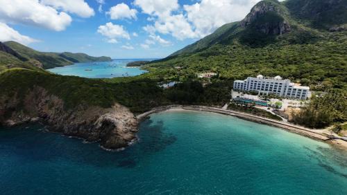 Orson Hotel & Resort Private Beach Con Dao - Snorkeling Turtle Release Tour