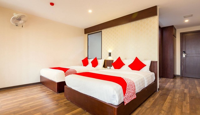 OYO 930 Thang Long Hotel