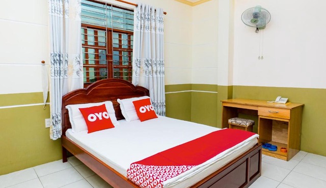 OYO 971 Lam Hoang Hotel