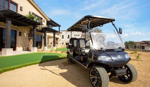 Palmilla Dunes 1911 Golf Cart and Putting Green