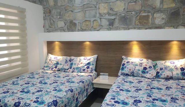 "PARADISE HOUSE" Tamul Suite