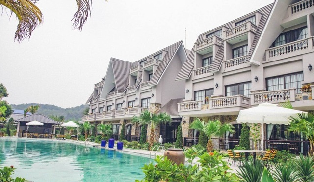 Paradise Soc Son Resort