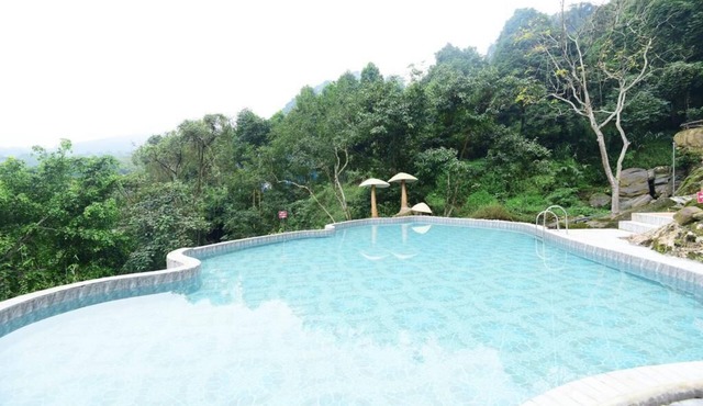 Paragon Resort