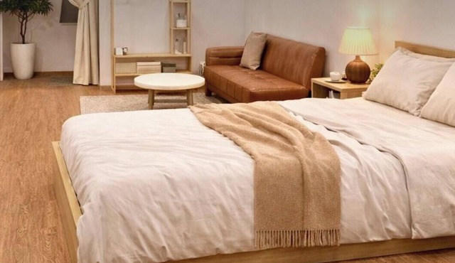 Peanuts Home Le Lai - Central, Chic Local Stay, Steps to Ben Thanh & Bui Vien