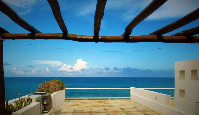 Perfect central location on the Malecon with stunning ocean views & a pool