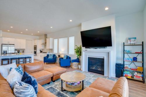 Pet-Friendly Utah Abode - Fireplace, Patio & Grill