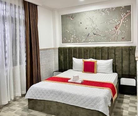 Phú Gia Hotel near SECC & FV Hospital