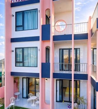 Pink Sea Villa