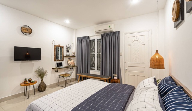 Place in Saigon Apartment in D3 - Studio - 35sqm - Tan Dinh Market - Pink Church