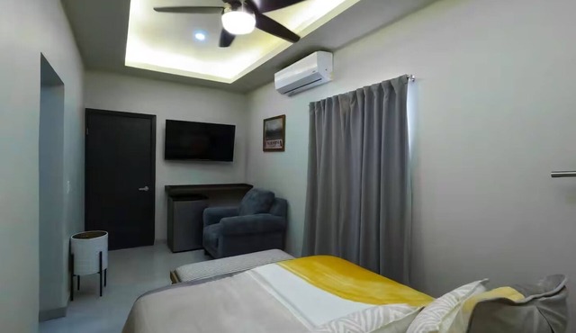 PORT 9 LOFT 1