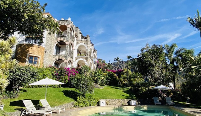 Posada del Tepozteco - Hotel & Gallery