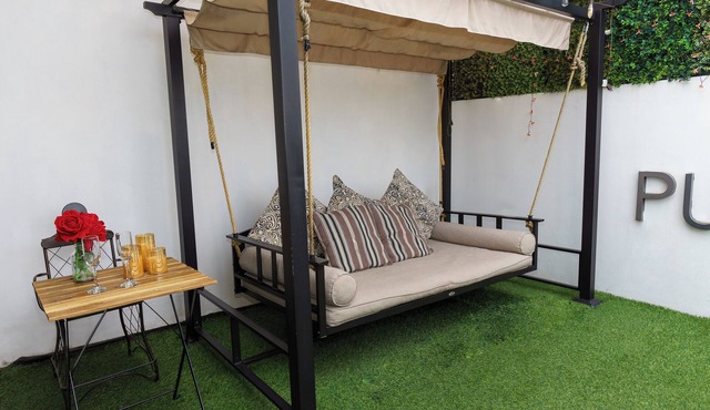 Private room with jacuzzi and terrace in roof garden