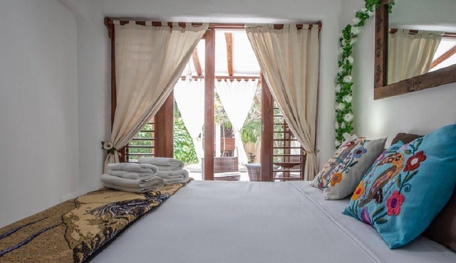 Private pool? We have it! Caribbean Sea very close? We have it too! Try us!