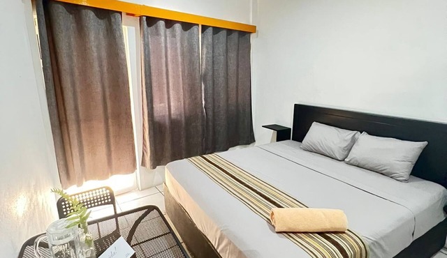 Private room with king size bed