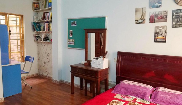 Private room, international area, near Airport