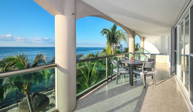 Private Terrace with Ocean Views El Cantil 3BN