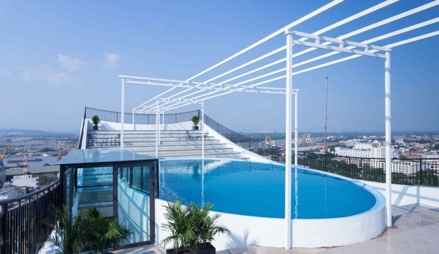 PROPERTY LOCATED AT THE HEART OF HAI PHONG CITY 3