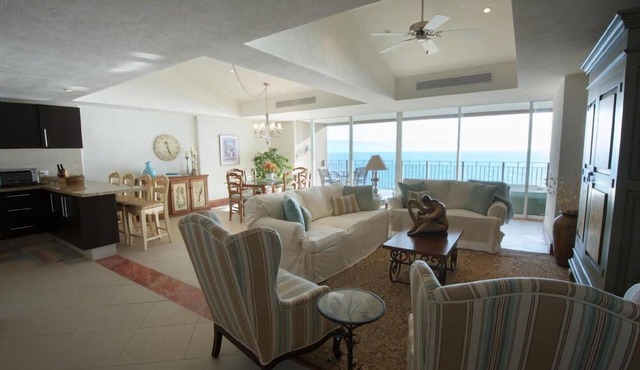 Puerto Vallarta Grand Venetian 2.5 Bd Beachfront Luxury Condo Rental