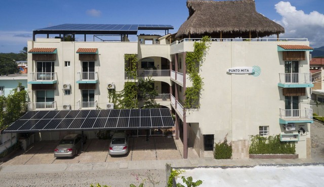 PUNTO MITA ECO SURF SUITES