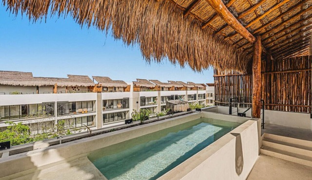 Quiet 2BR Penthouse w Private Pool | Gym | CoWork