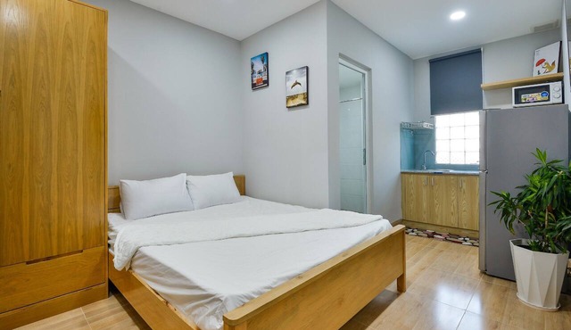 Quiet & New Studio, Fully Furnished, Central Le Van Sy, District 3