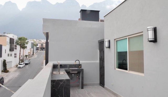 Residencia de Lujo Cumbres Elite, Monterrey