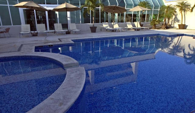 Rivoli Select Hotel