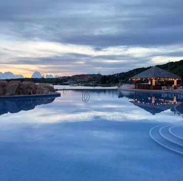 Rock Water Bay Beach Resort & Spa
