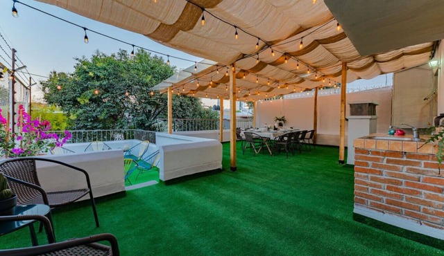 Rooftop Oasis Dining, Steps to Polanco Gems