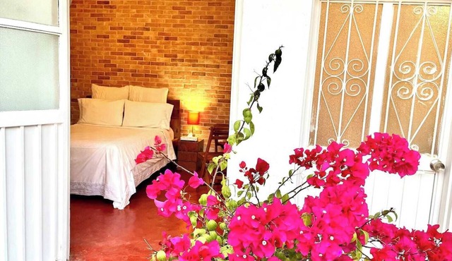 Room #2 two blocks from the Malecon