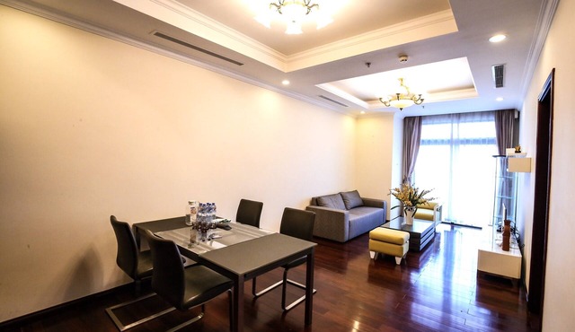 Rosy 5★ 2BR Royal Apt ♥Vinhomes Royal City Hà Nội