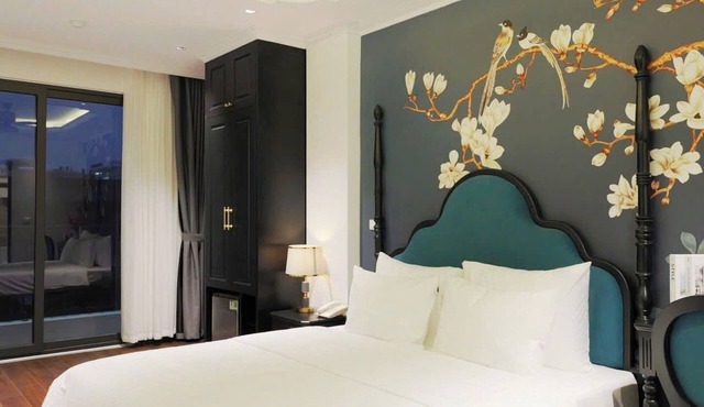 Royal Hotel Trinh Van Bo Nam Tu Liem