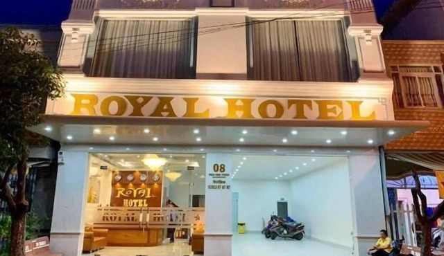 Royal Hotel