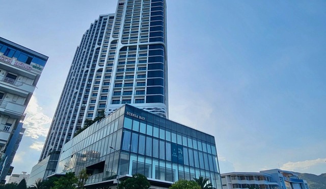Scenia Bay Seaview 2 bedroom apartment (with pool in the building)