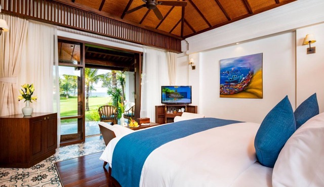 Seaview Villa - One Bedroom Resort, Sleeps 2