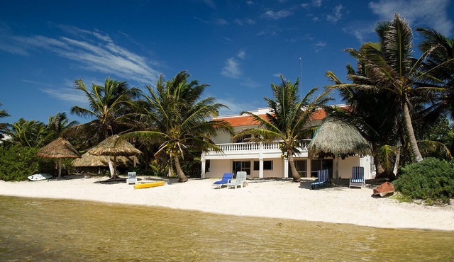 Secluded Beach With Spectacular Snorkeling