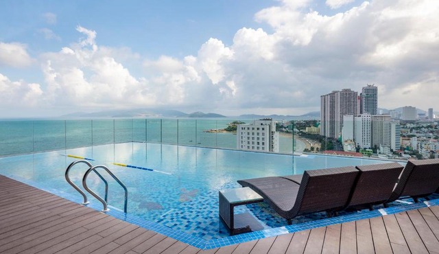 Senia Hotel Nha Trang