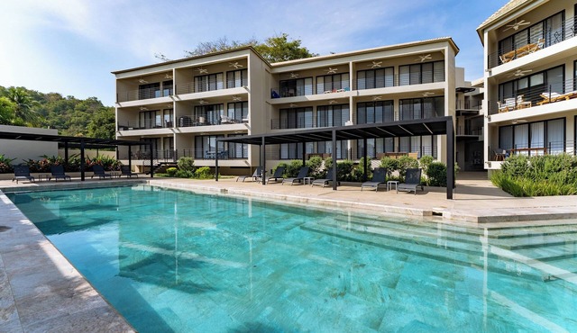 Short Walk to Beach & Town · 2nd Story · Solana