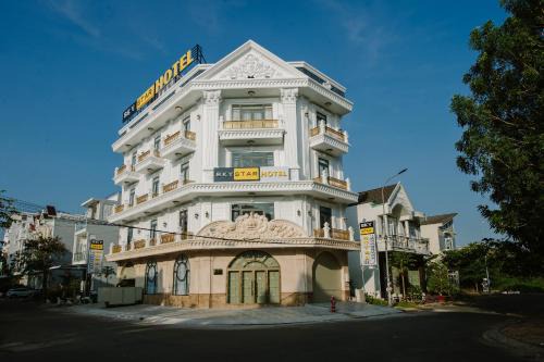 Sky Star Hotel