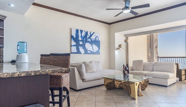 Sonoran Sky 305 Hook Wine & Sinker Great Oceanfront