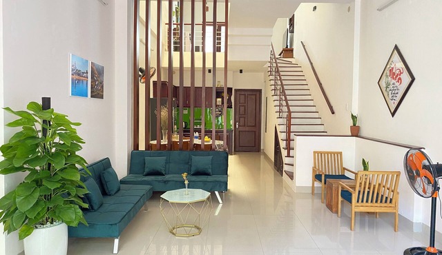 SoTaBeach I 10 min from the Beach I 4 bedrooms and for groups of up to 12 people