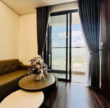 Star Home