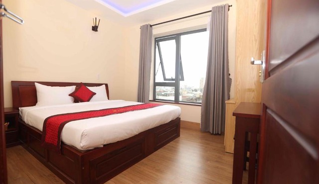 Stars Hotel