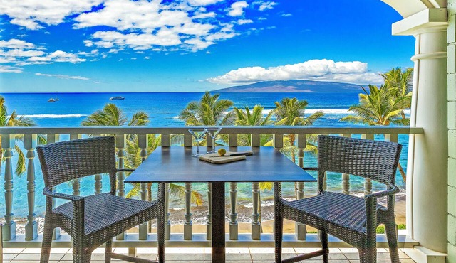 Stay Beachfront, Explore Maui’s Outdoors 629 LS