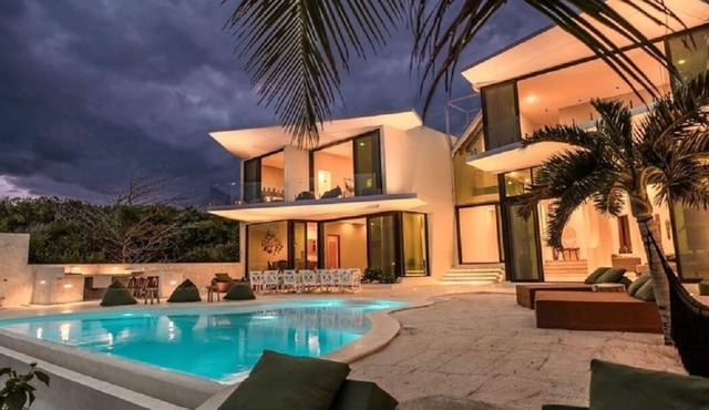 Stunning Caribbean View with Entrance to Yal-ku Lagoon Akumal