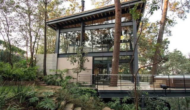 Stunning Glass House in Avandaro Forest w/ Hot Tub