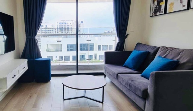 Stunning views apartment with all essential amenities